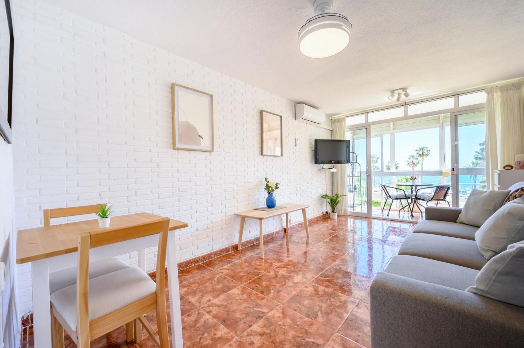 Sea View Apartment Benalmadena Exterior photo
